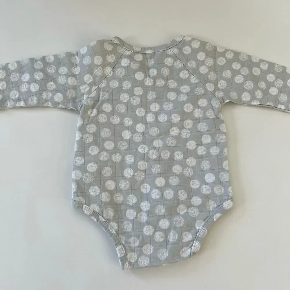 Aden & Anais Muslin Baby Clothes Bundle Size 0-3 Months